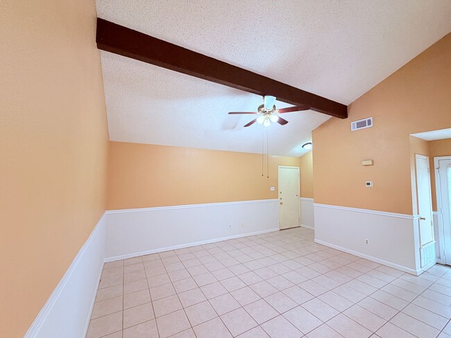 Building Photo - 6503 Columbia Oaks Ct