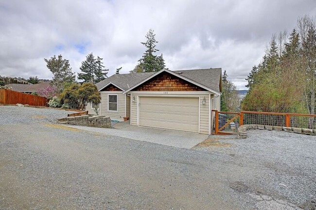 Primary Photo - 185 Sky Vista Pl
