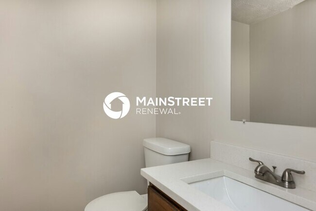 Building Photo - 3 Bedroom Pet-Friendly Home in Lithonia, GA with Main Street Renewal
