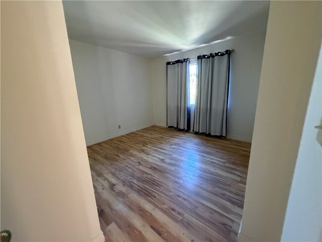 Building Photo - 2125 Rocky View Rd