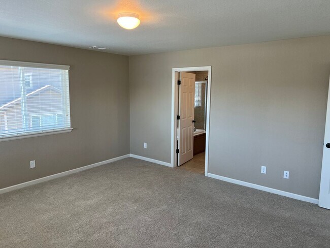 Building Photo - Spacious Corner-Lot Gem in South Denver Metro