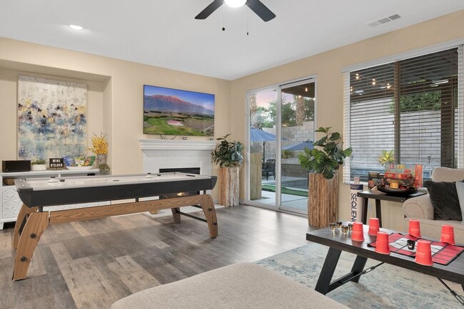 Building Photo - 84066 Olona Ct