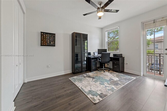 Building Photo - 482 SW 147th Ave