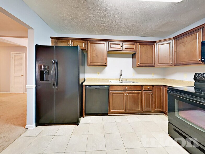 Building Photo - 1731 Hidden Acres Dr SW