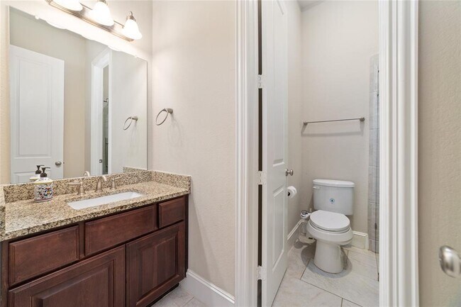 Building Photo - 17402 Hankar Way