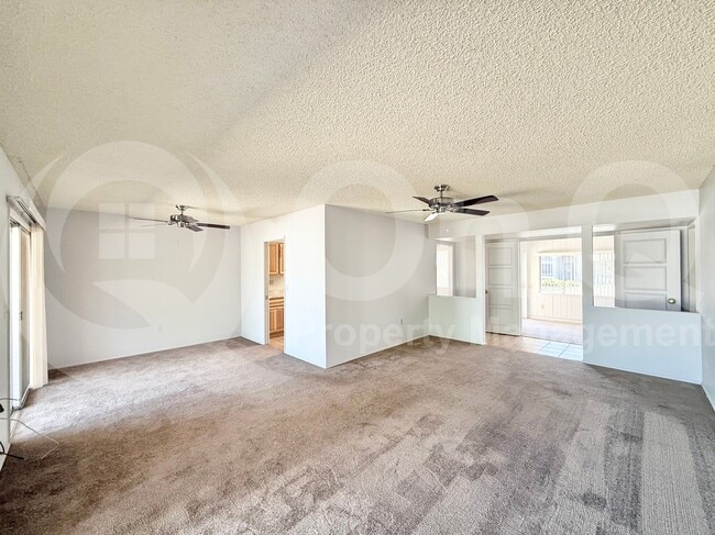 Building Photo - 10829 W Sarabande Cir