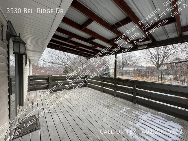 Building Photo - 3930 Bel-Ridge Dr