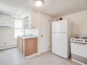 Building Photo - 23 Lowell St