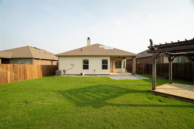 Building Photo - 3124 Buckthorn Ln