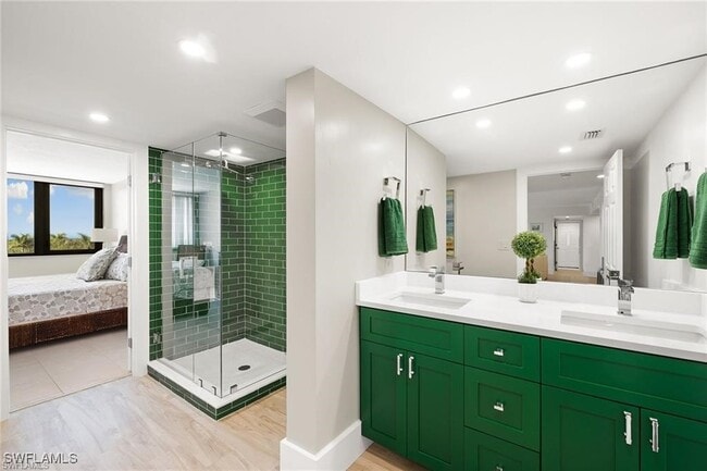 Building Photo - 5601 Turtle Bay Dr