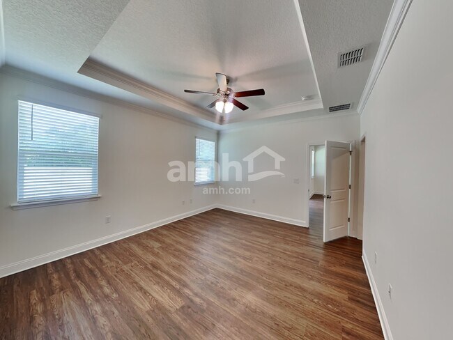 Building Photo - 2993 Hill Valley Ln
