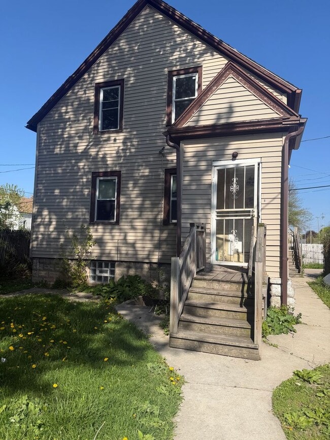 Building Photo - 1724 N 24th St