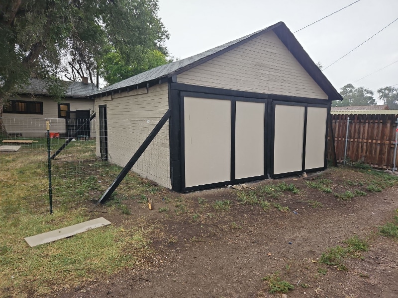 Building Photo - 1226 Van Buren St