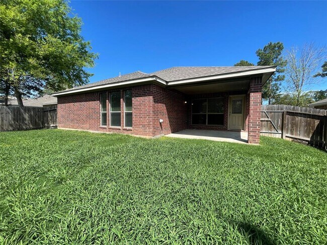 Building Photo - 13429 Raintree Dr