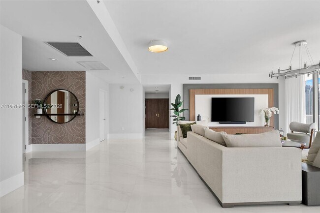 Building Photo - 330 Sunny Isles Blvd