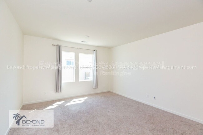 Building Photo - 13410 Pasture Ct