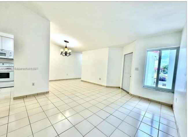 Building Photo - 20749 SW 80th Pl