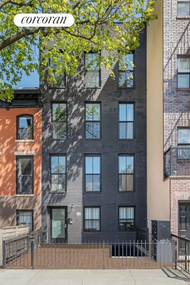 Building Photo - 23 N Elliott Pl