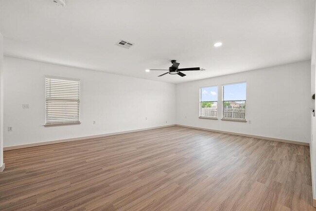 Building Photo - 8812 Wiley Way
