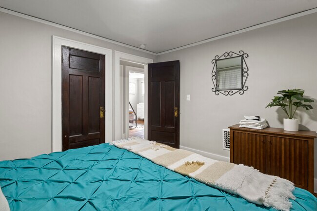 Building Photo - 43 Stanfield Ter