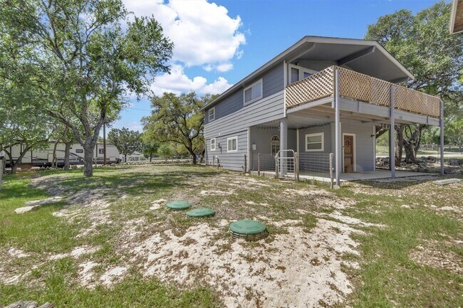 Building Photo - 612 Mockingbird Dr