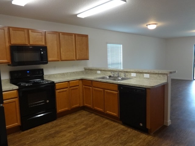 Building Photo - 631 Chatham Walk Dr
