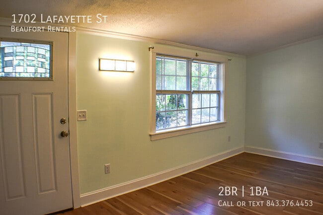 Building Photo - 1702 Lafayette St