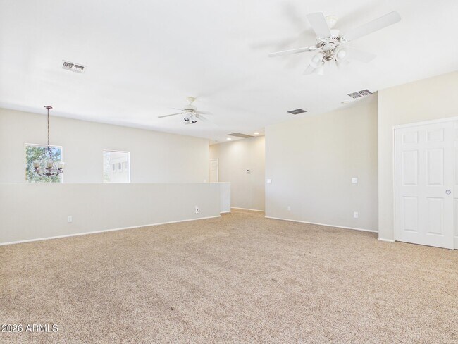 Building Photo - 2557 W Woburn Ln