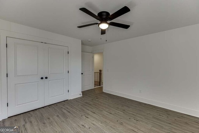 Building Photo - 569 Clayton St