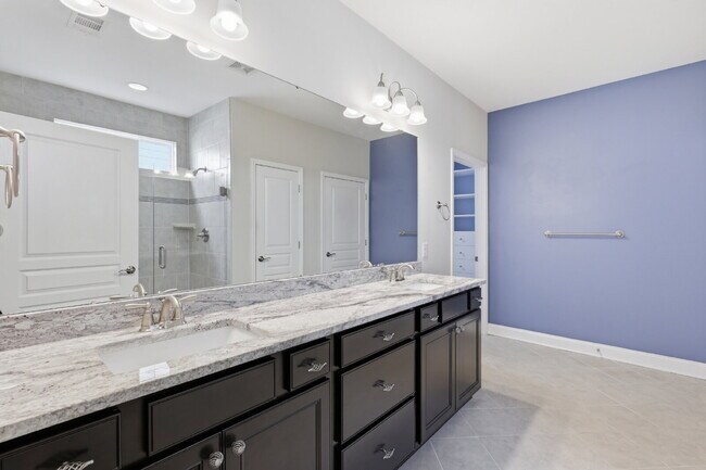 Building Photo - 686 Northlake Blvd