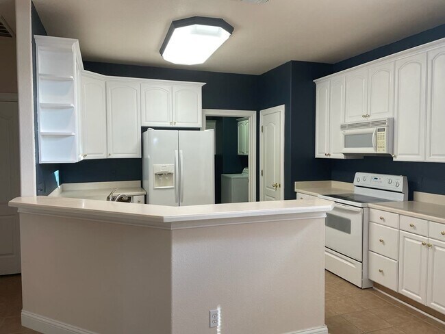 Building Photo - 1205 Cimarron Ct