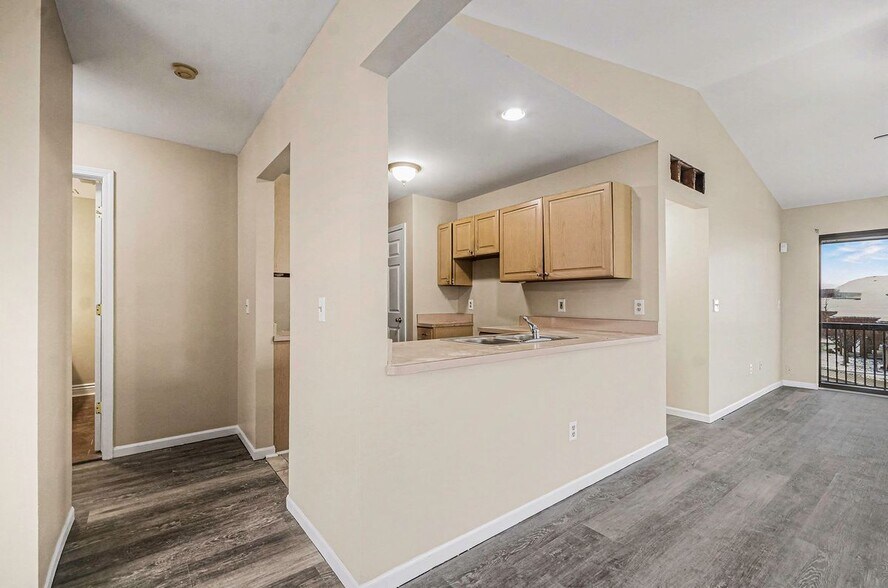 Building Photo - 30657 Hidden Pines Ln