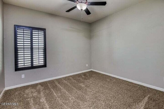 Building Photo - 13197 Hazy