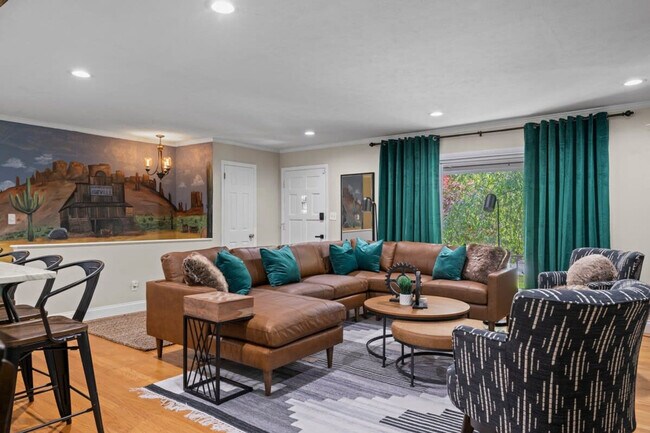 Building Photo - 75 State Rd 1441