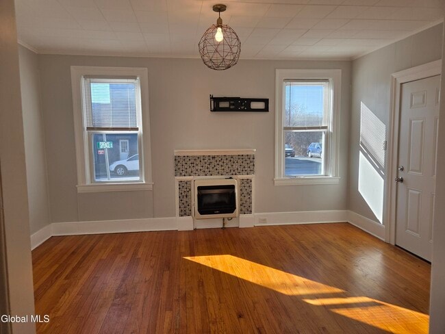 Building Photo - 669 Pawling Ave