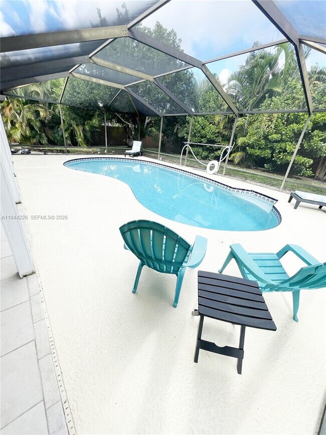 Building Photo - 357 NE Gulfstream Ave