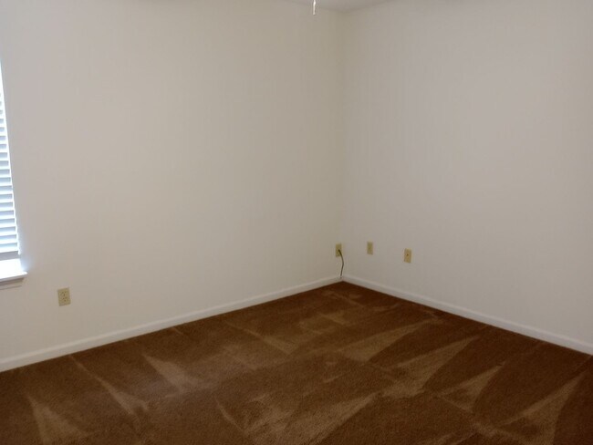 Building Photo - 4414-4416 Cheryl Ct.