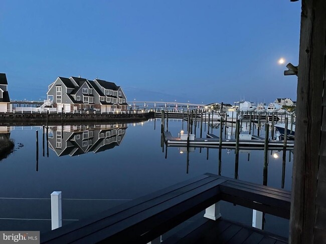 Building Photo - 1401 Harbour Cove