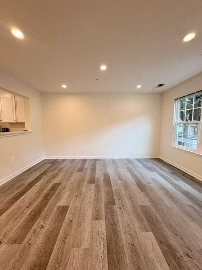 Building Photo - 13941 Highstream Pl