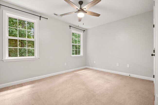 Building Photo - 8626 Carileph Ct