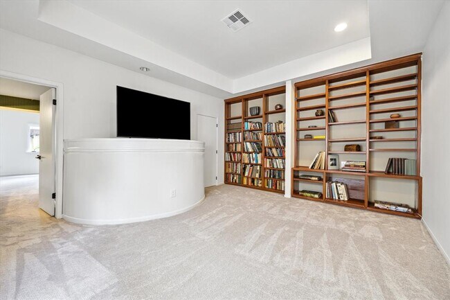 Building Photo - 3222 Alabama Ct