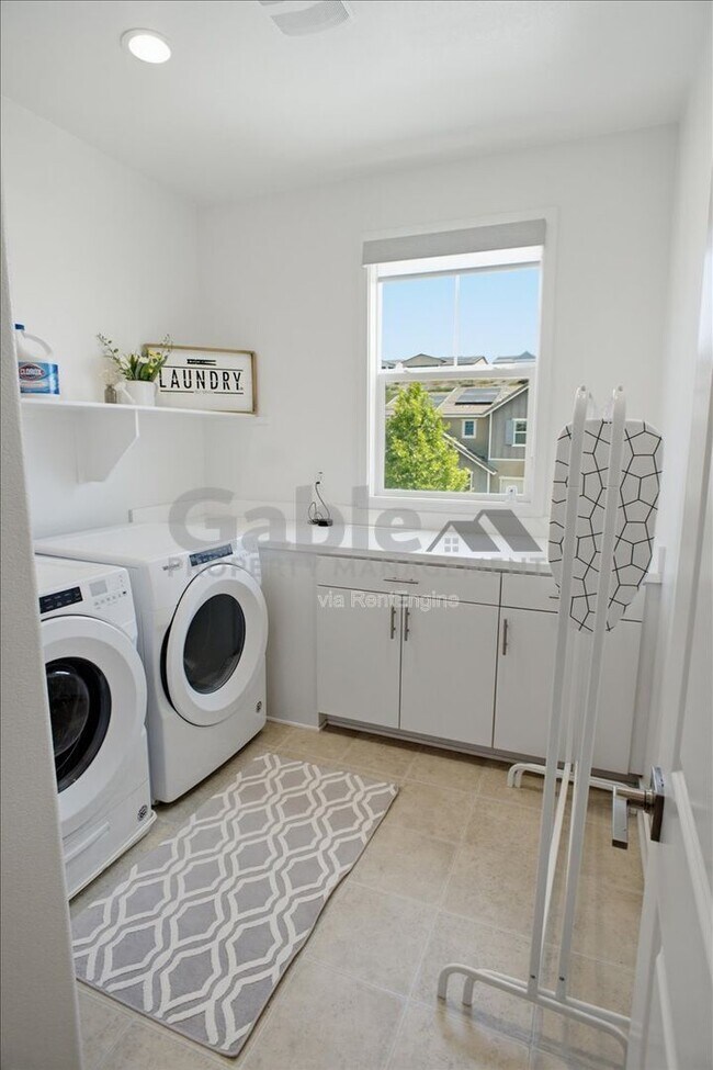 Building Photo - 17952 Spire Ct