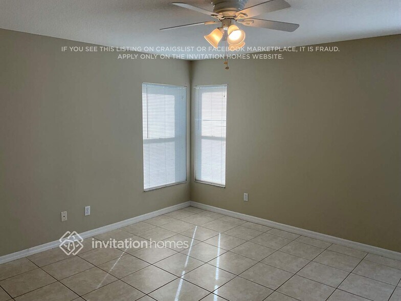 Building Photo - 1215 Lake Shore Ranch Dr