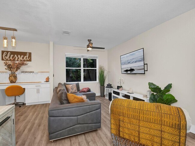 Building Photo - 13564 NW 7th St