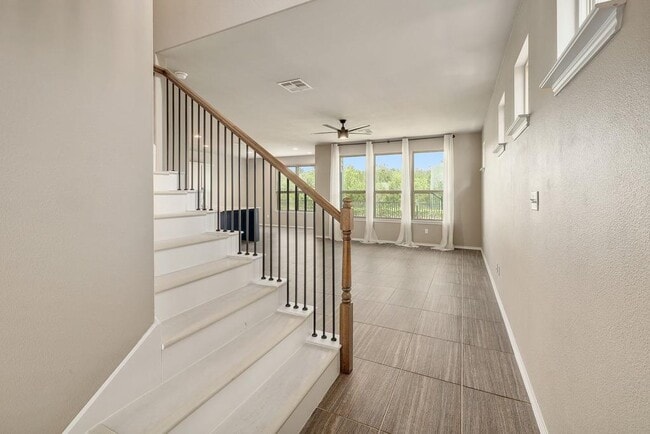 Building Photo - 3651 Sandy Brook Dr
