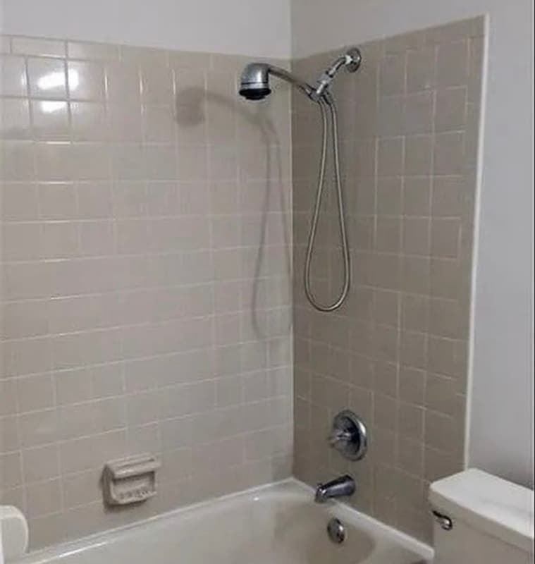 Building Photo - 101 Voss Ct