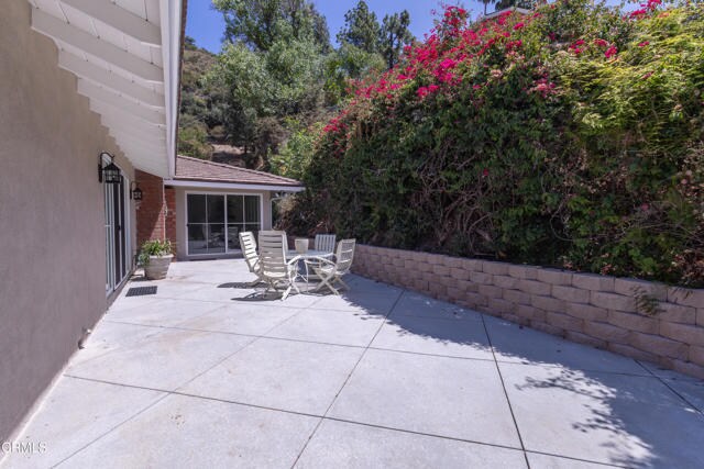 Building Photo - 555 Paulette Pl