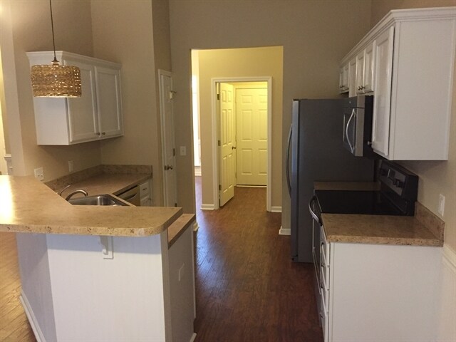 Building Photo - 420 Stonebridge Circle
