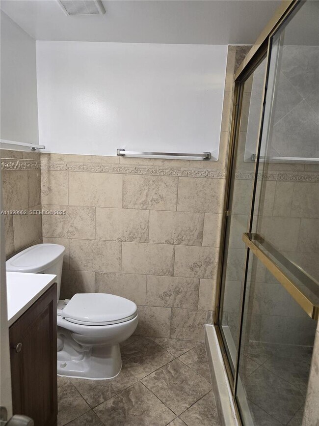 Building Photo - 8054 SW 150th Ave