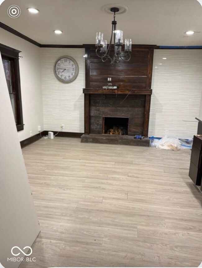 Building Photo - 10540 E 25th St